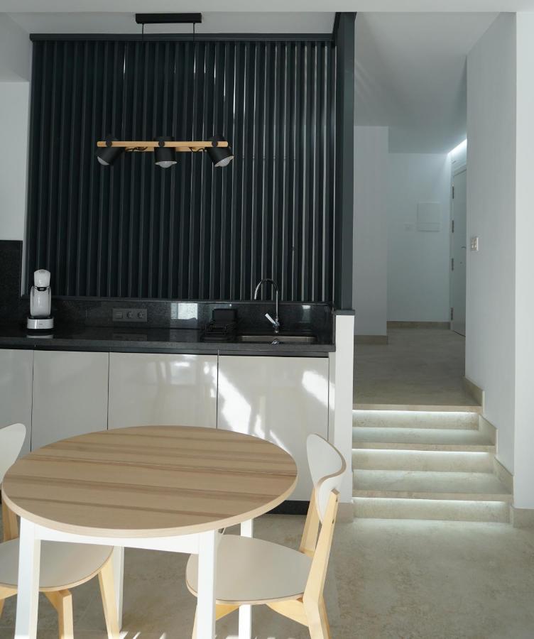 Apartamento Turistico Hermanos Infantes Εστεπόνα Εξωτερικό φωτογραφία